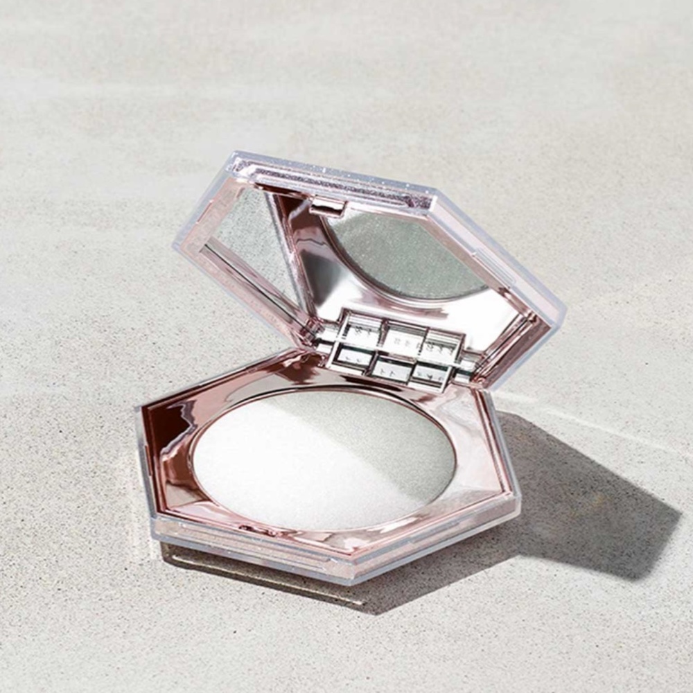 NIB Fenty Beauty Diamond Bomb All-Over Diamond